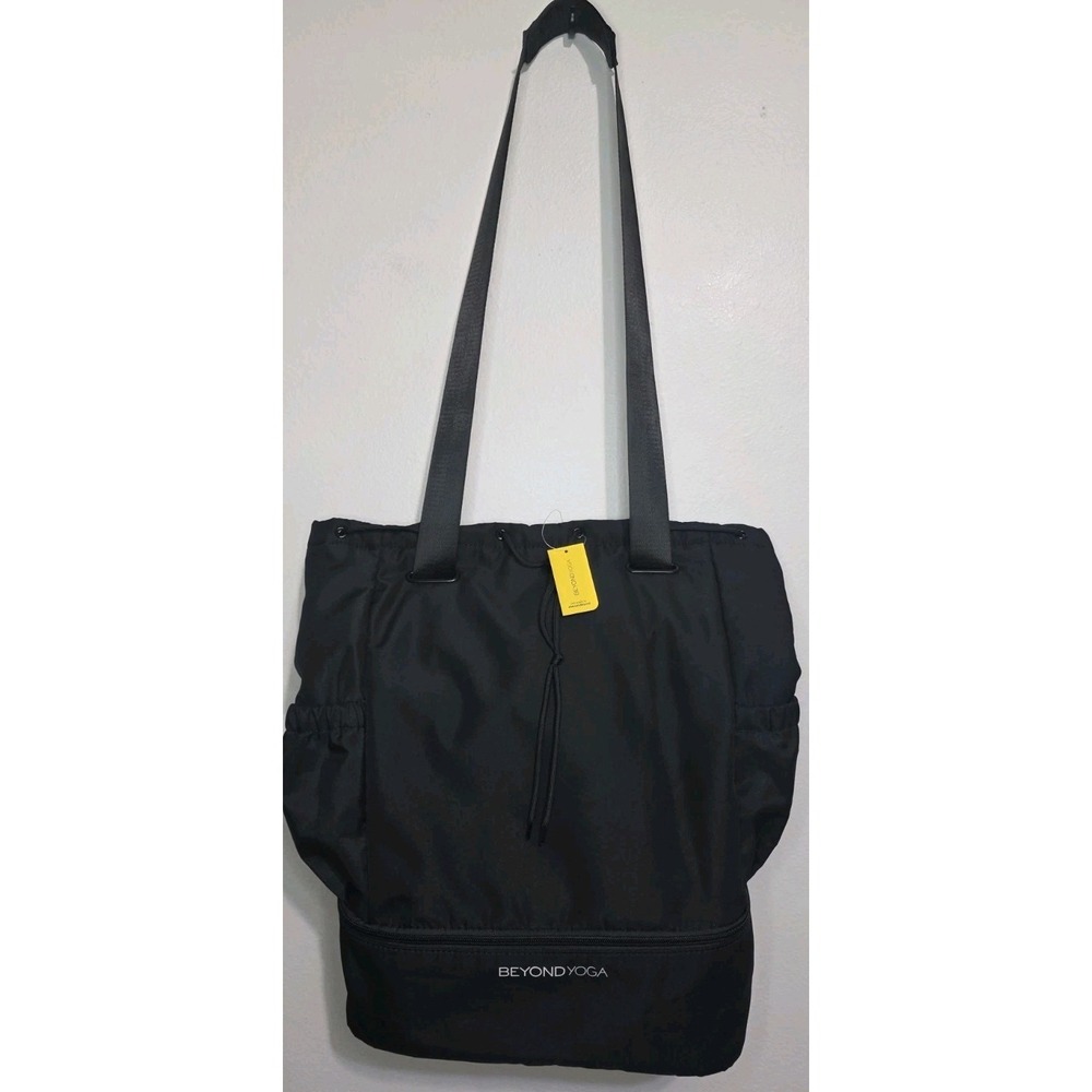 Beyond Yoga Gym Bag Yoga Convertible Black Nylon‎ Backpack Drawstring Tote Bag